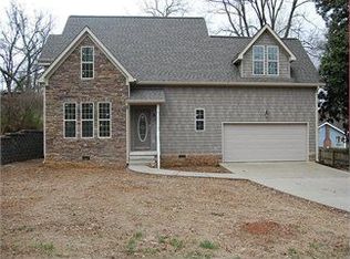 304 E Ridgewood Ave, Chattanooga, TN 37415