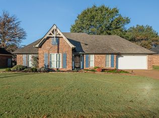 3955 Altruria Rd, Bartlett, TN 38135