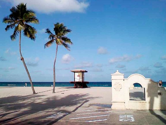 Hollywood Beach