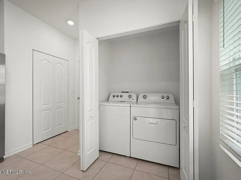 38 Tidal Beach Ave — Photo 15