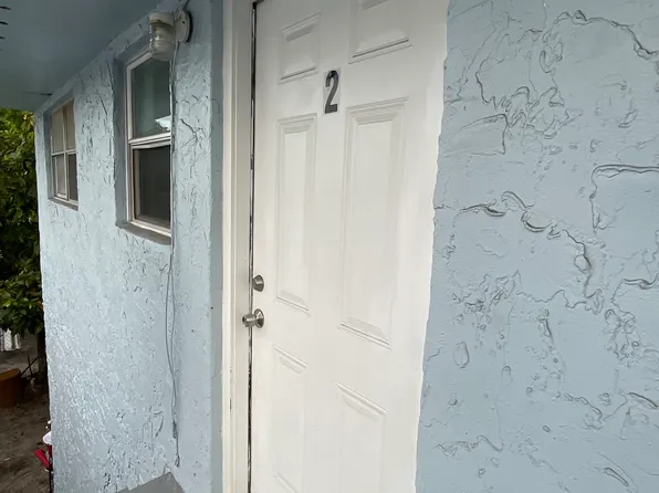736 NW 42nd St APT 2, Miami, FL 33127
