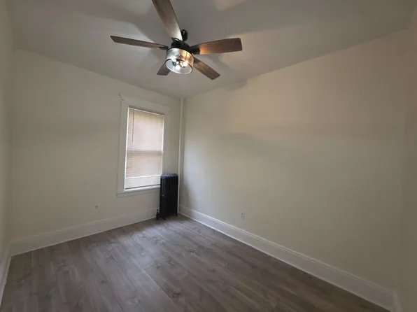 45 Neptune Avenue image 8 of 21