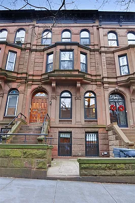 Sold by Corcoran | media 2