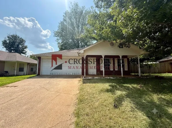 211 Willowbrook Ln, Whitehouse, TX 75791