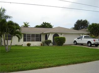 614 SE 34th Ter, Cape Coral, FL 33904