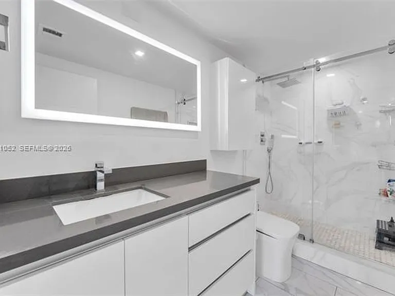 701 Brickell Key Blvd #1506 — Photo 15