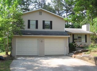 1145 Riverside Rd, Sugar Hill, GA 30518