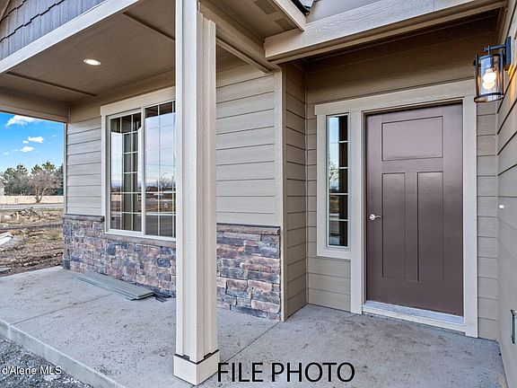 3rd image of 8051 N Pasture View St