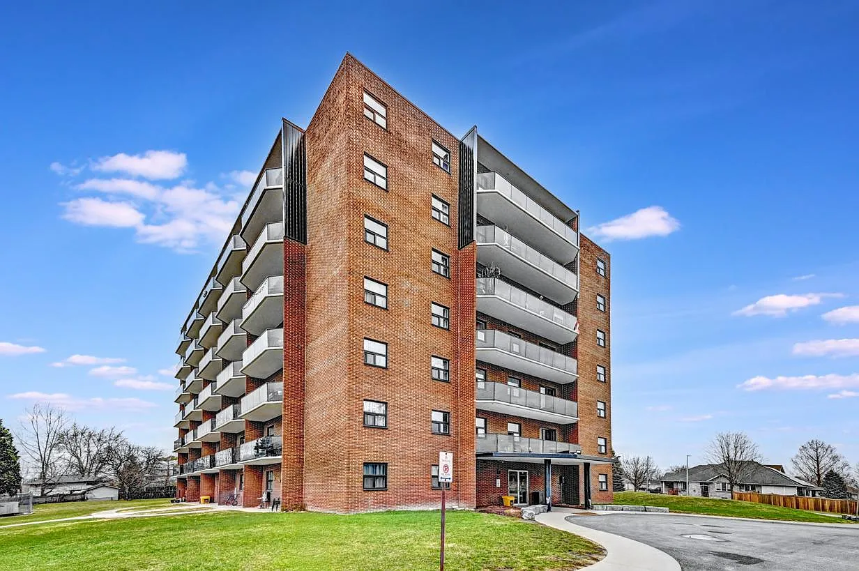 Finchgate Apartments — Photo 2