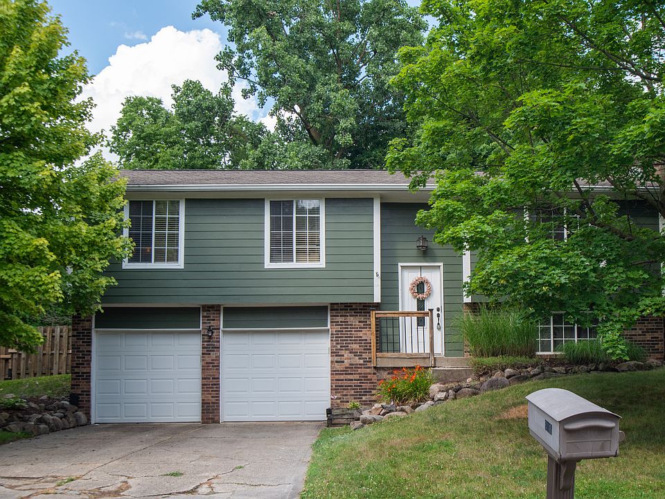 【⠀くう 】 6118 Thrushwood Cir, Indianapolis, IN 46250 | Zillow