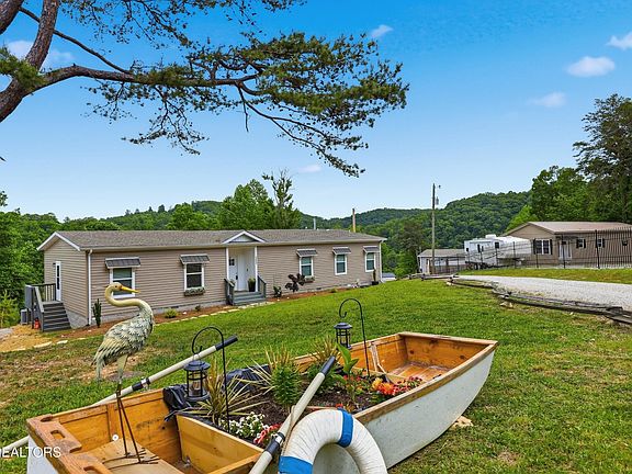 2nd image of 352 Perry Smith Ln