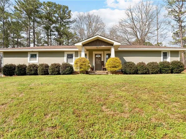 7292 Crest Hwy, Molena, GA 30258