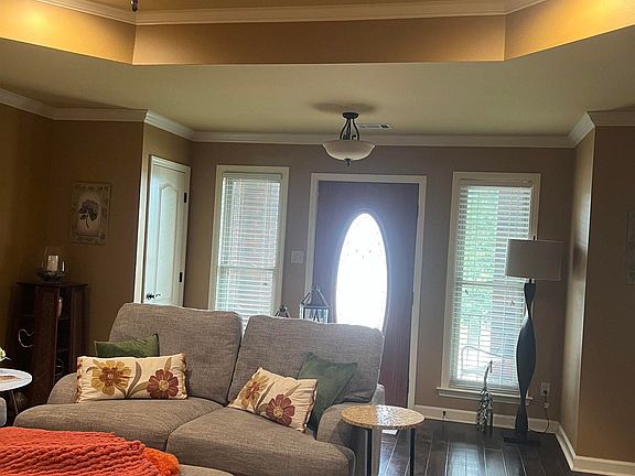 4th image of 10915 Windridge Dr