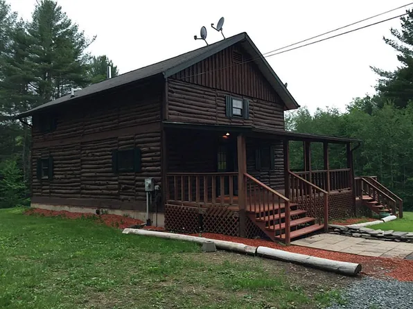 104 Wilmarth Ln, Laceyville, PA 18623