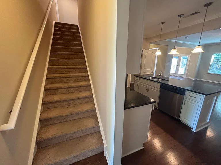 451 Shakespeare Dr — Photo 23