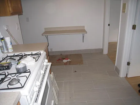 Rented by Alexiou Realty | media 12