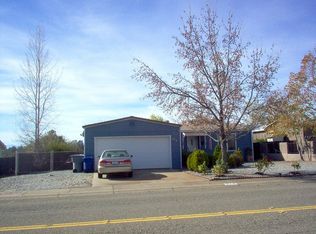 878 Redwood Blvd, Redding, CA 96003