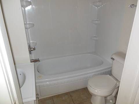 2nd image of 1256 Shepard St