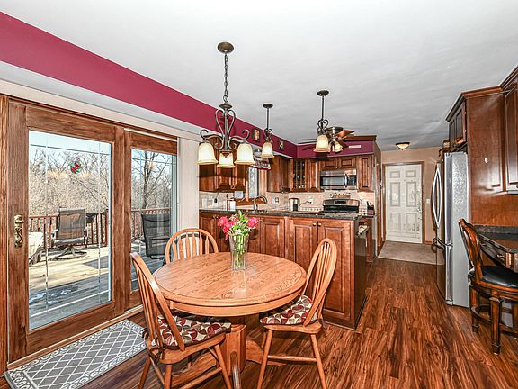 5th image of 8436 Wildwood Ct