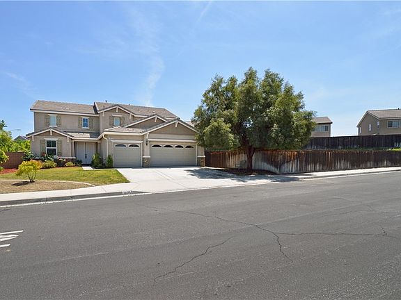 2nd image of 1876 Estero Ct