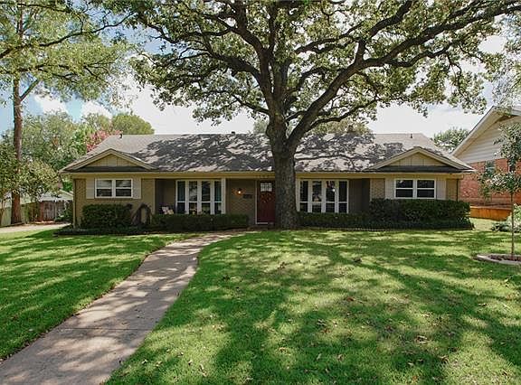 2nd image of 1905 Windlea Dr