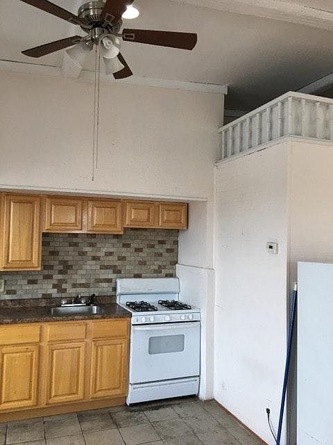 2nd image of 34 Congress St #2