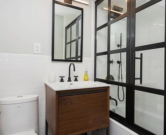 5th image of 440 E 62nd St APT 14C