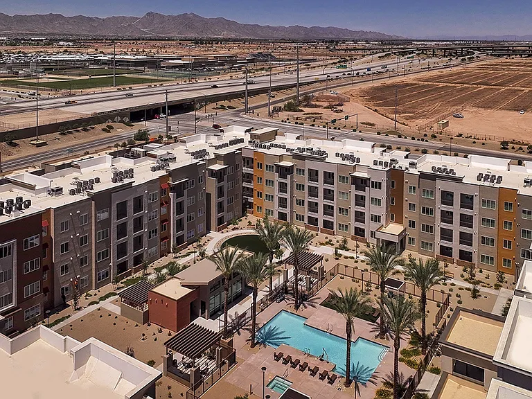 Suncrest Vista at Canyon Trails 55+ Apartments — Photo 10