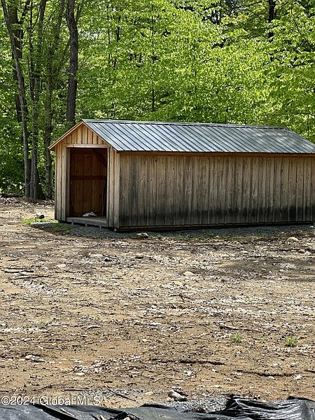 4th image of 344 Jackson Summit Road