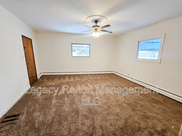 166 S Main St #1 — Photo 4
