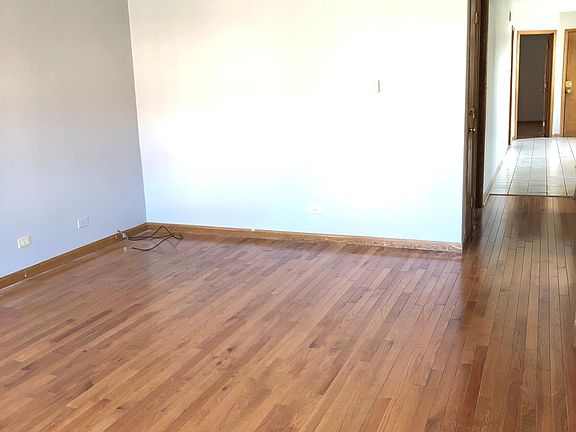 5th image of 5323 W Foster Ave APT 1