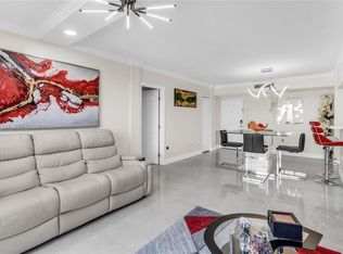 6701 NW 169th St APT B303, Hialeah, FL 33015