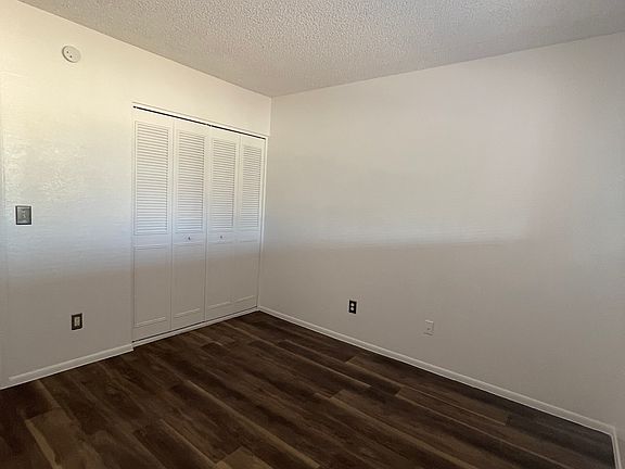 4th image of 3841 W South Aire Pl