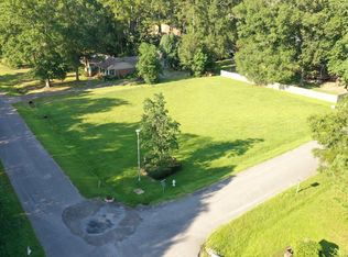 5 Rolling Hills Dr, Laurel, MS 39440