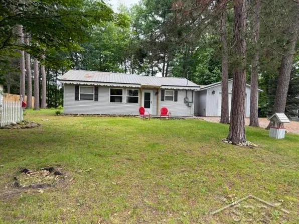 9939 Chase Blvd, Roscommon, MI 48653