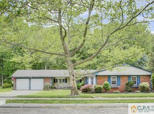 35 Cymbeline Dr, Old Bridge, NJ 08857