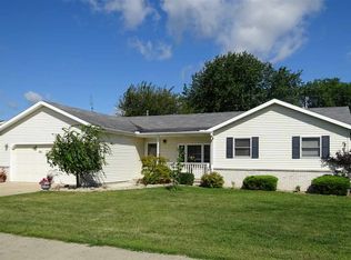 904 Arthur St, Rochester, IN 46975