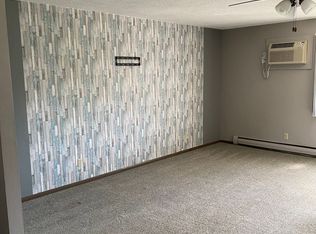 205 1st St NE #3, New Albin, IA 52160