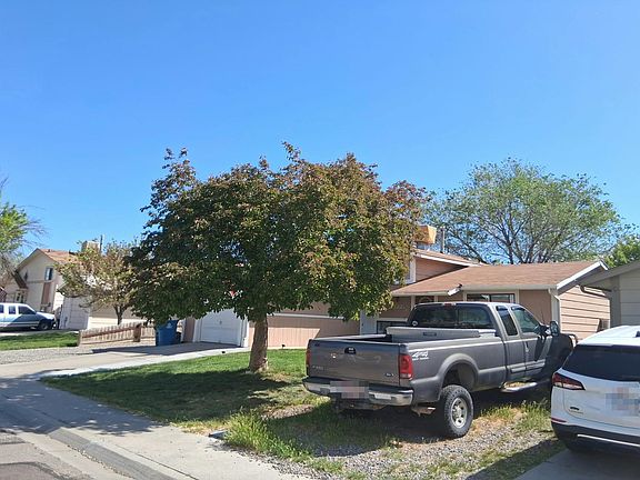 2nd image of 522-12 32nd Rd #18