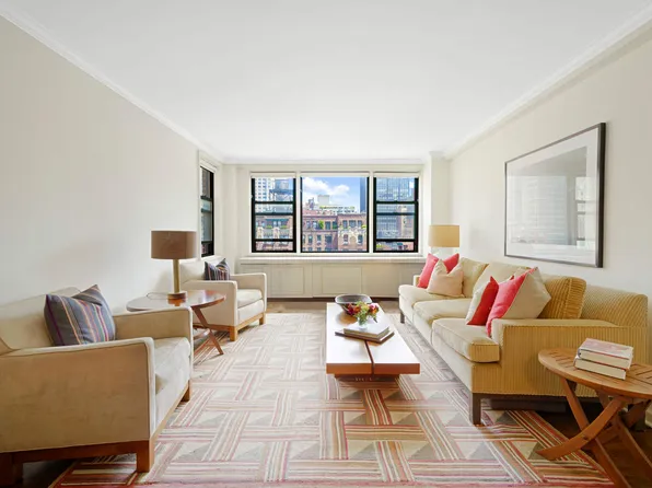 345 East 52nd Street image 1 of 8