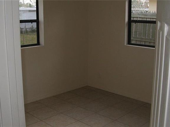 5th image of 7134 34th Ave N
