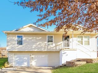 1311 Rose St, Kearney, MO 64060