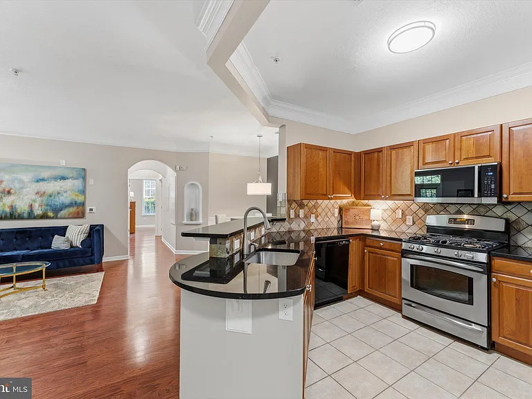 503 Sunset View Ter SE #101 — Photo 4
