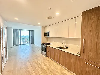 131-01 40th Road, #20W