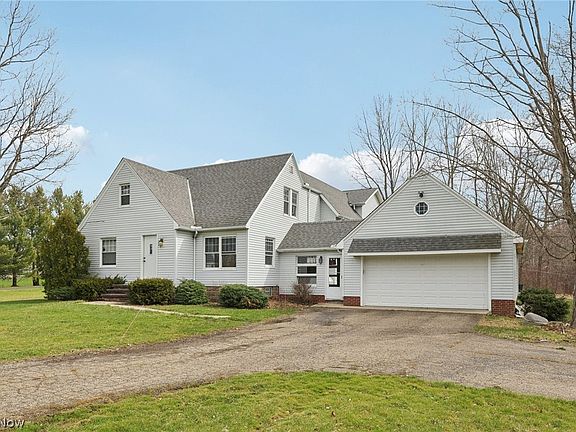 2nd image of 9877 Cutts Rd