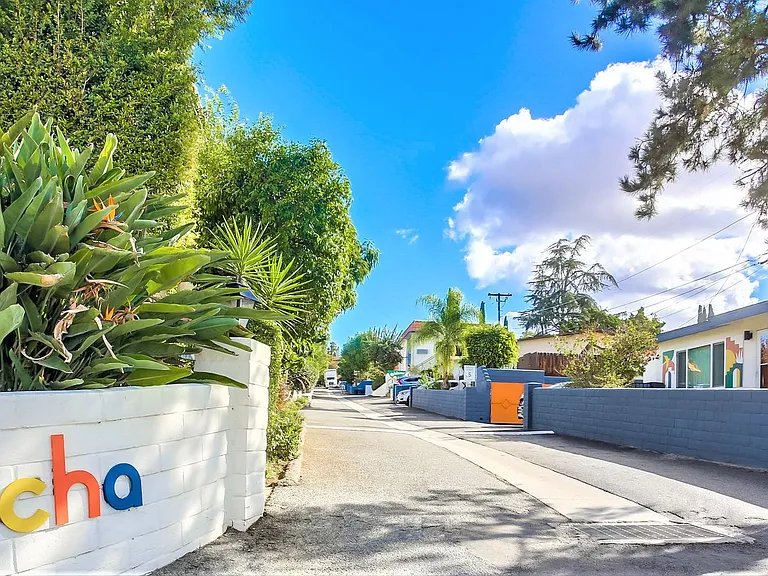Mocha - 1 and 2 Bedroom Units in Escondido — Photo 4