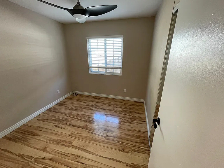 12697 Saffron Ct — Photo 21