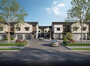 Canyon Townhomes, LLC, Phoenix, AZ 85015