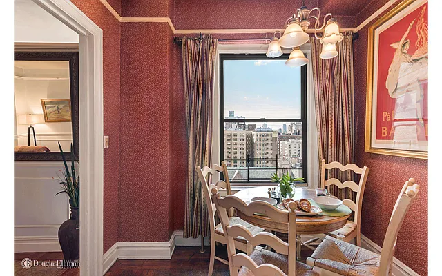 Sold by Douglas Elliman | media 15