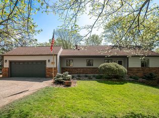 4411 Tonkawood Rd, Minnetonka, MN 55345